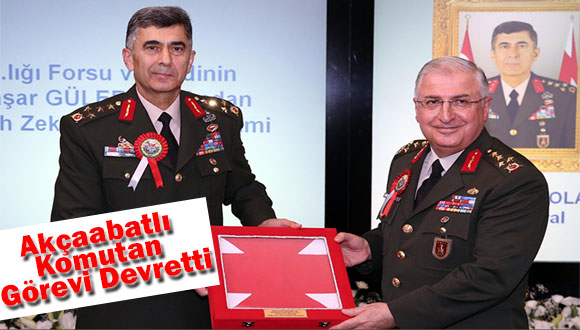 Akçaabatlı Komutan Görevi Devretti