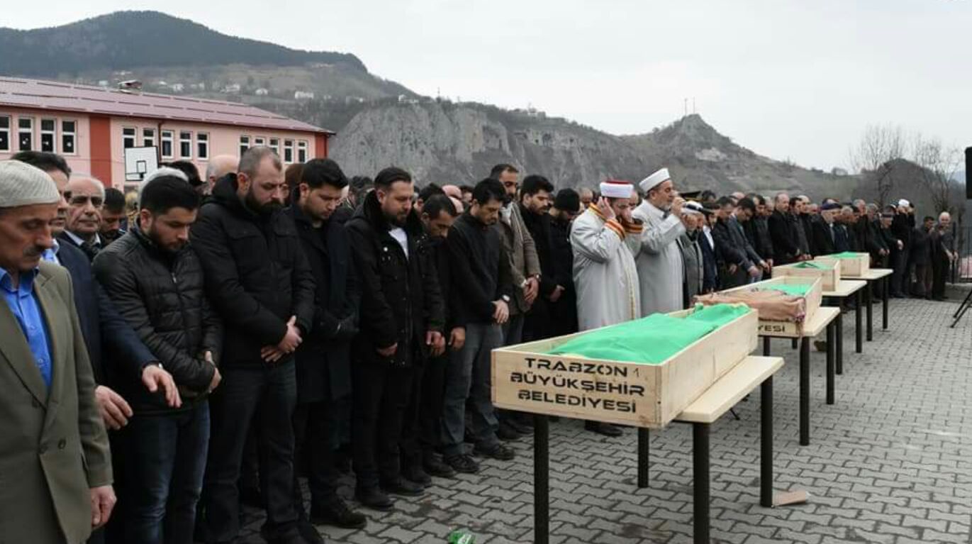 GÖZYAŞI SEL OLDU