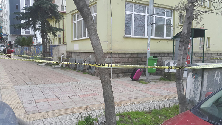 AKÇAABAT’TA ŞÜPHELİ VALİZ