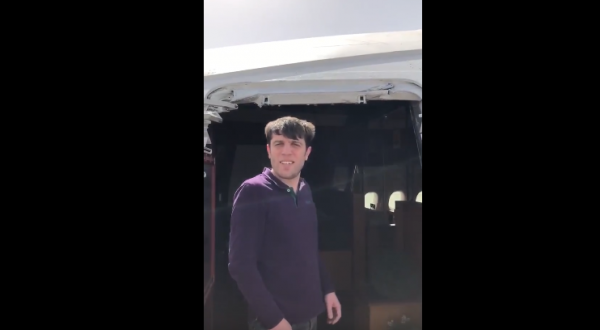 ÜÇÜNCÜ GÜLÜMSETTİ…