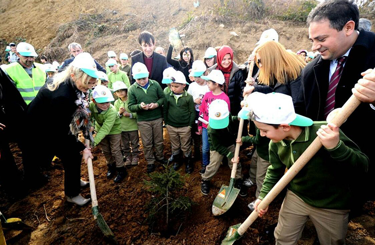 GÖNÜL ELÇİLERİNDEN BEREKET ORMANLARI