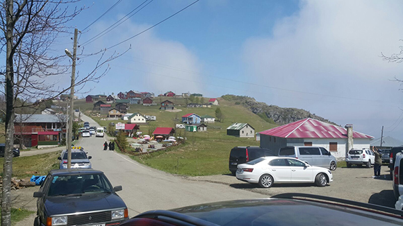 HIDIRNEBİ ŞENLENMEYE BAŞLADI