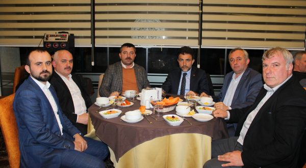 AKÇAABAT’TA MHP-AK PARTİ KENETLENDİ