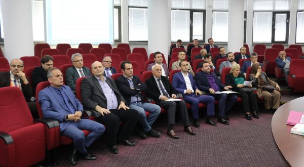 AKÇAABAT BELEDİYE MECLİSİ NİSAN AYININ 3. OTURUMUNU GERÇEKLEŞTİRDİ