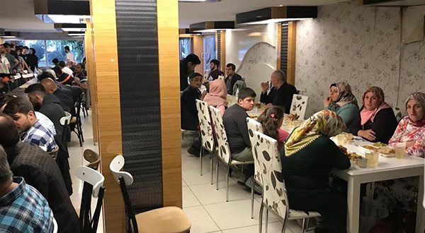 BELEDİYENİN İFTARINA YOĞUN İLGİ