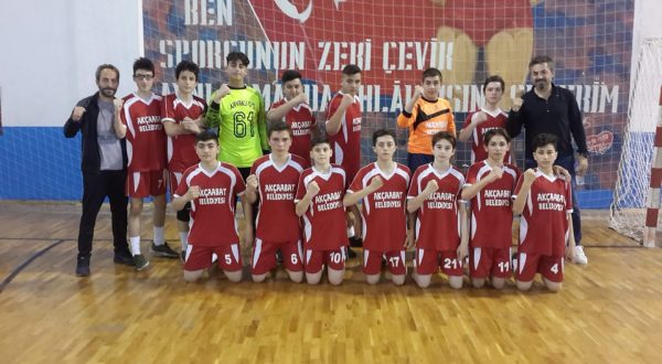 KAVAKLI ORTAOKULU FİNALDE