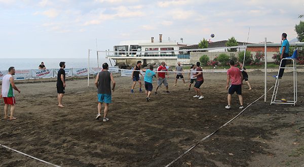 VOLEYBOL TURNUVASI DEVAM EDİYOR