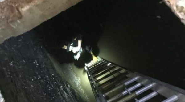 Evin İçinde Bulunan Kuyuya İnerken Düştü Ağır Yaralandı