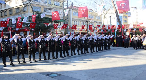 AKÇAABAT’IN 102. KURTULUŞ YILDÖNÜMÜ COŞKUYLA KUTLANDI
