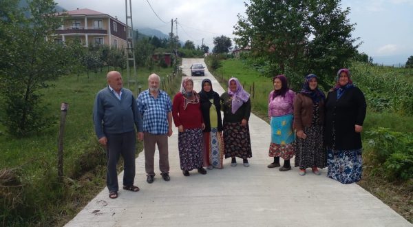 Düzköylü Vatandaşların Yol Tepkisi!